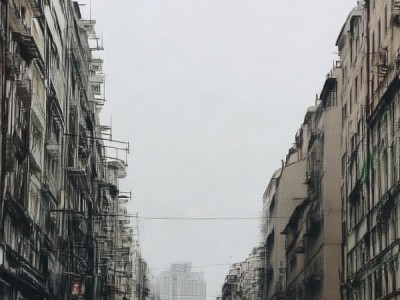 卿州商贸学校，助力经济与商业发展——新闻事件