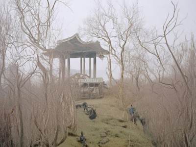 中国国有商贸企业的新闻稿范文标题，，中国国有商贸企业，增长与挑战并存，未来可期