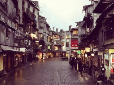 淮南商贸广场，机遇与挑战的博弈