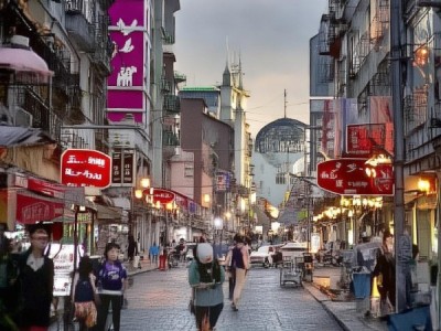 商贸城，经济与社会融合的商业创新中心