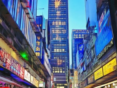 西南商贸城作为城市中的商业地标