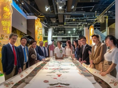 中旭商贸，服务 excellence，守护您的美好篇章