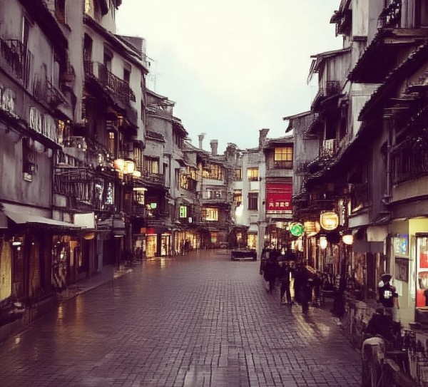 淮南商贸广场，机遇与挑战的博弈